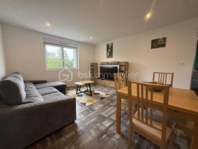 Maison - 82 m² - 4 pièces