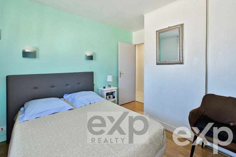 Appartement - 85 m² - 3 pièces