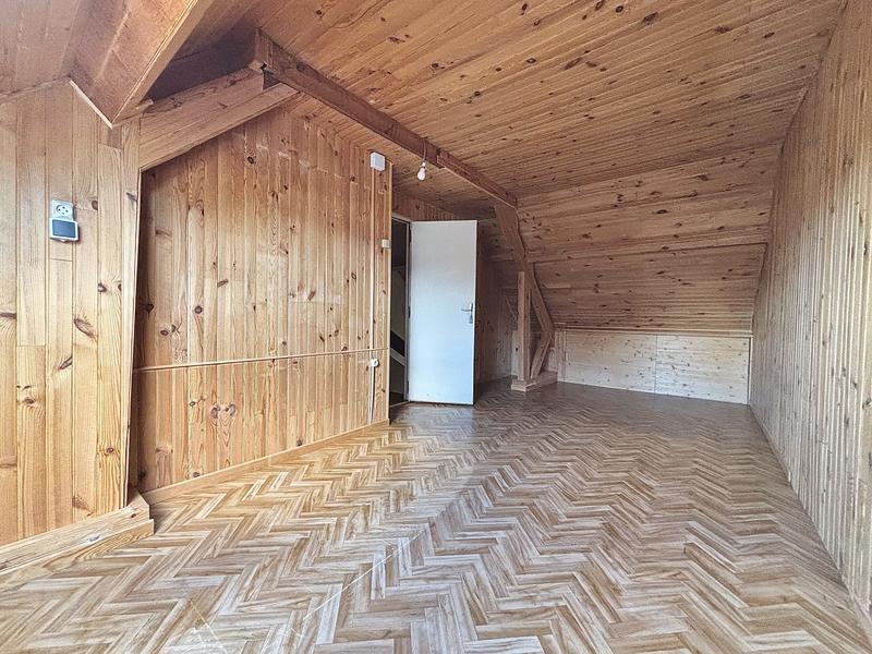 Maison - 153 m² - 7 pièces