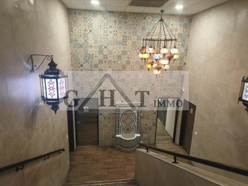 Entrepôt - 2 850 m²