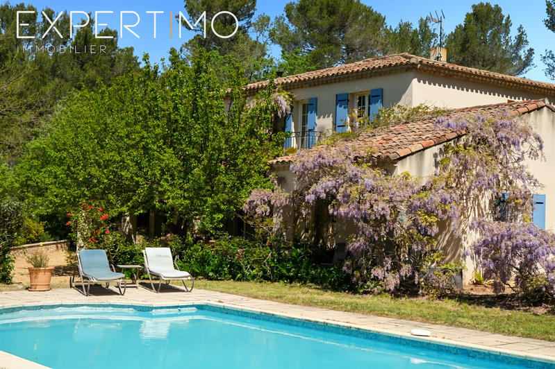 Bastide - 210 m² - 6 pièces
