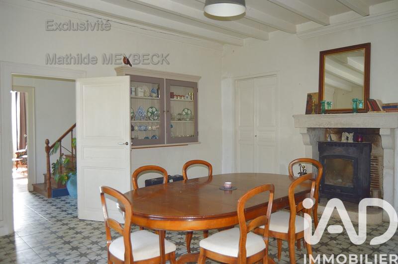 Maison - 287 m² - 10 pièces