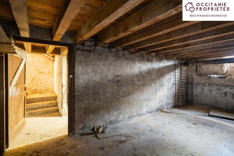 Maison de village - 282 m² - 8 pièces