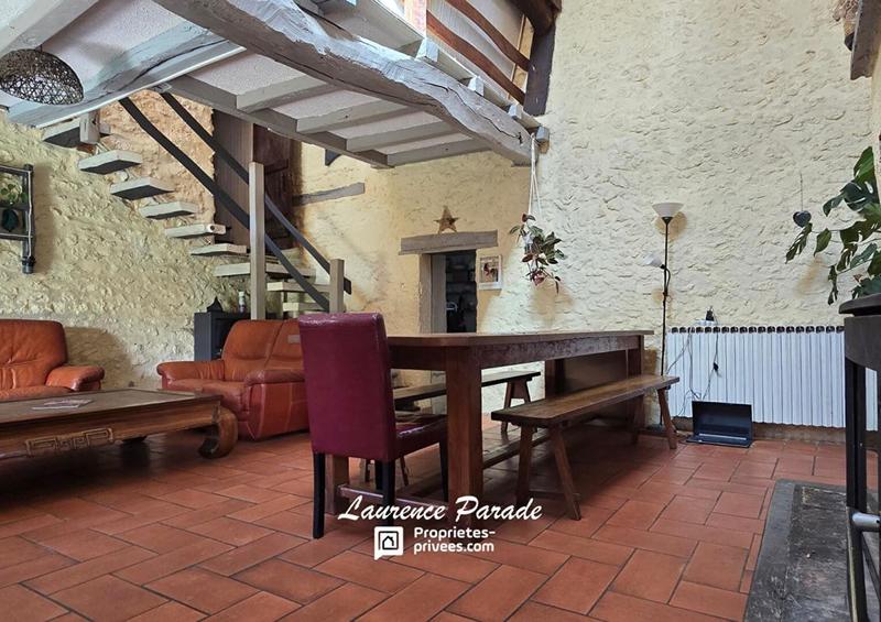 Maison - 176 m² - 7 pièces