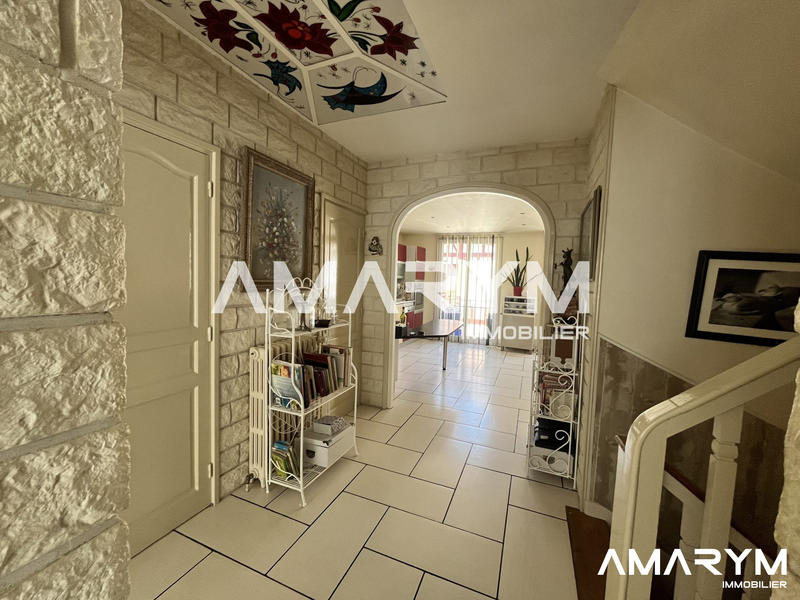 Maison - 178 m² - 5 pièces