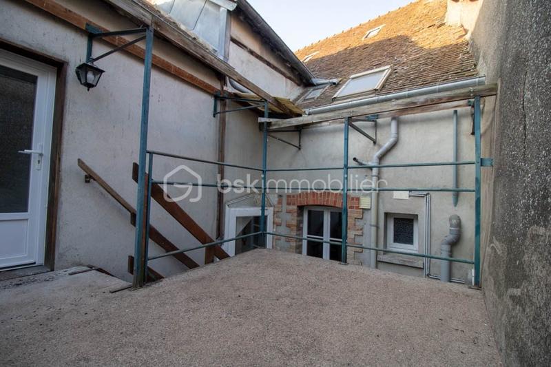 Immeuble - 167 m² - 6 pièces