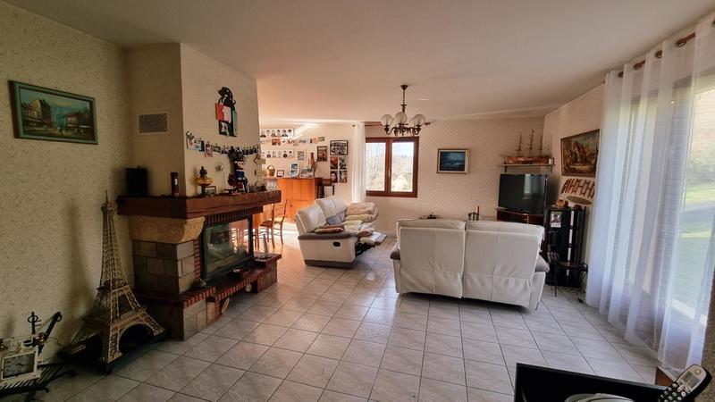 Maison - 146 m² - 5 pièces