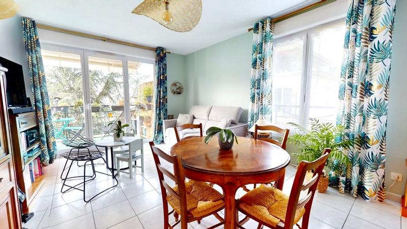 Appartement - 64 m² - 3 pièces