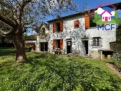 Maison ancienne - 127 m² - 6 pièces