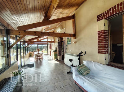 Maison - 183 m² - 5 pièces