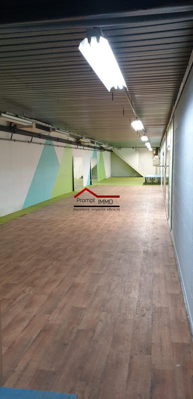 Local commercial - 900 m²