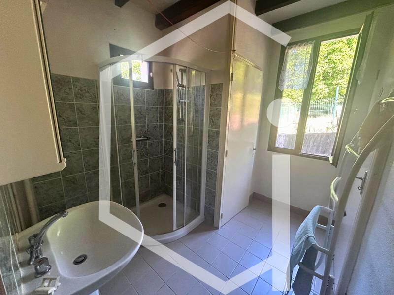 Maison - 105 m² - 8 pièces