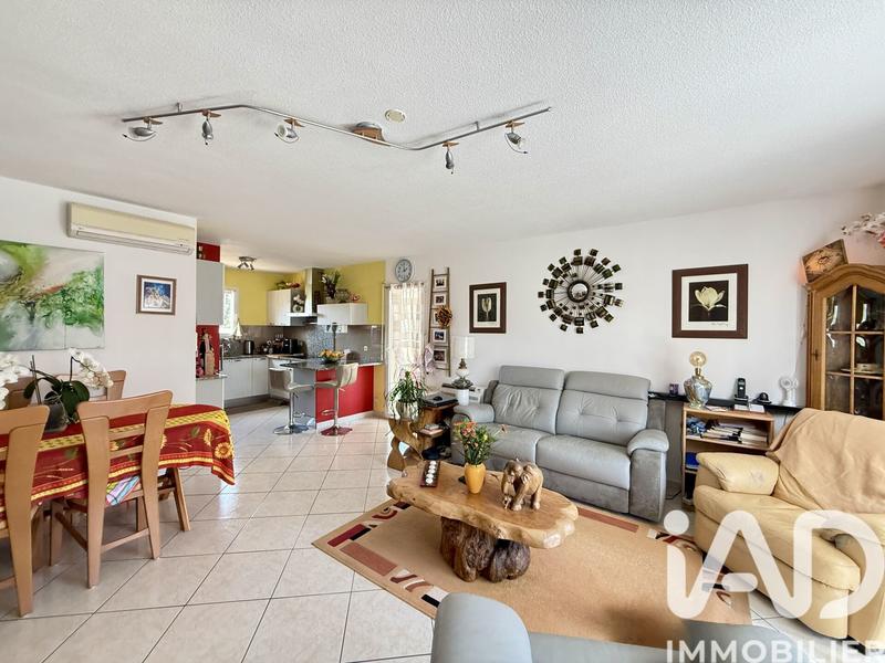 Maison - 102 m² - 4 pièces