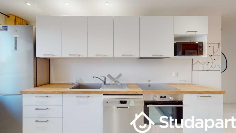 Chambre - 10 m² - 1 pièce