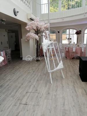 Bureau - 310 m² - 1 pièce