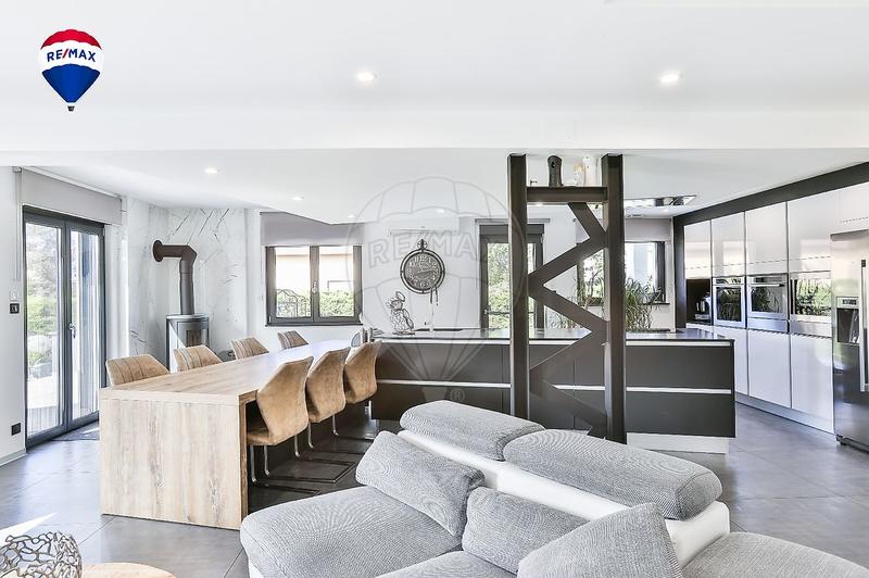 Maison - 128 m² - 5 pièces