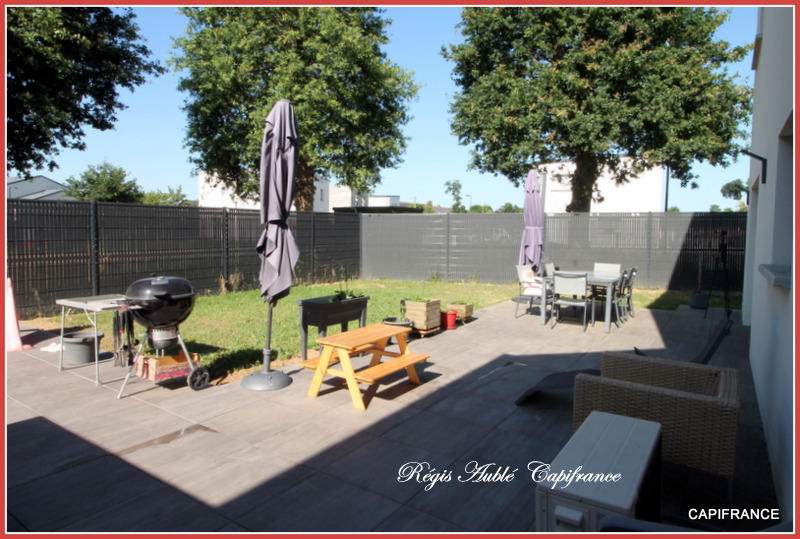 Maison - 121 m² - 6 pièces