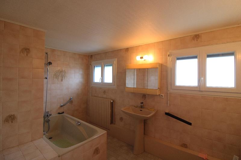 Maison - 97 m² - 6 pièces