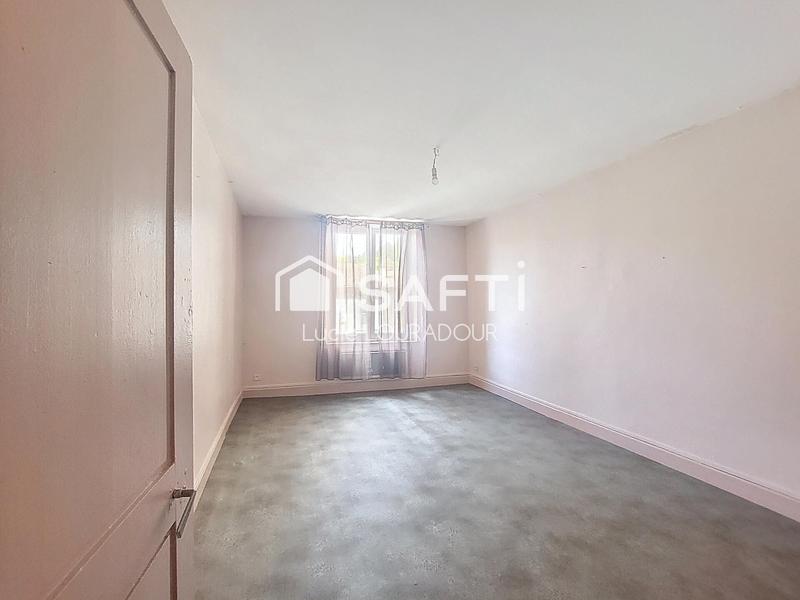 Maison - 158 m² - 8 pièces