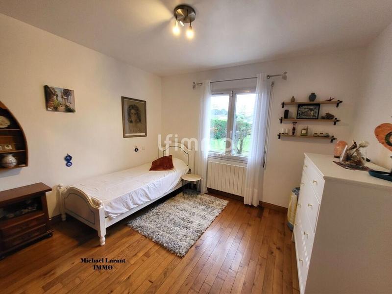 Maison - 175 m² - 6 pièces