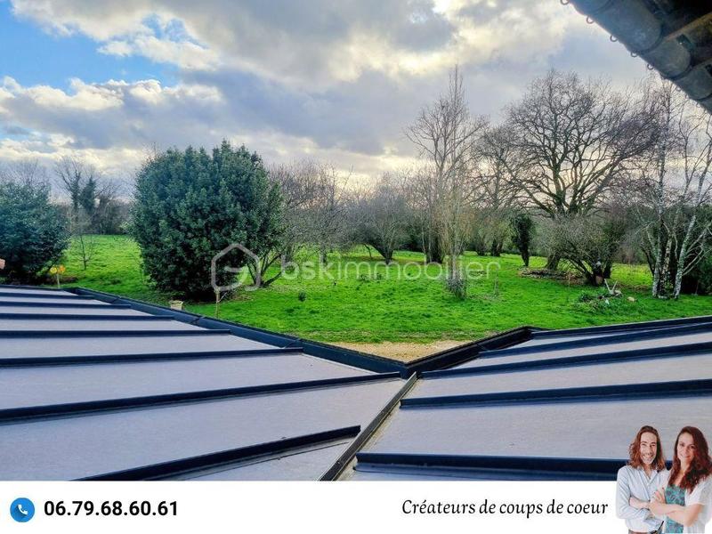 Maison en pierre - 234 m² - 7 pièces