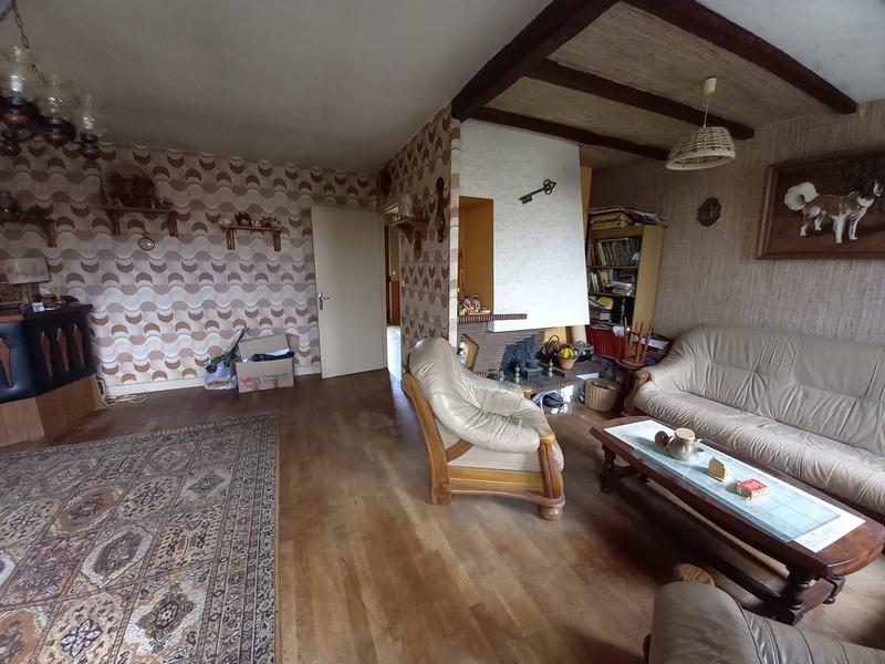 Maison - 96 m² - 4 pièces