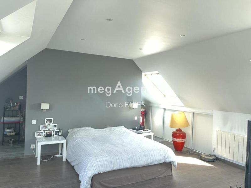 Maison - 141 m² - 6 pièces