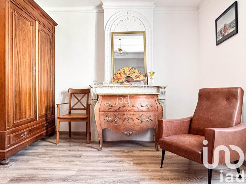 Maison - 200 m² - 8 pièces