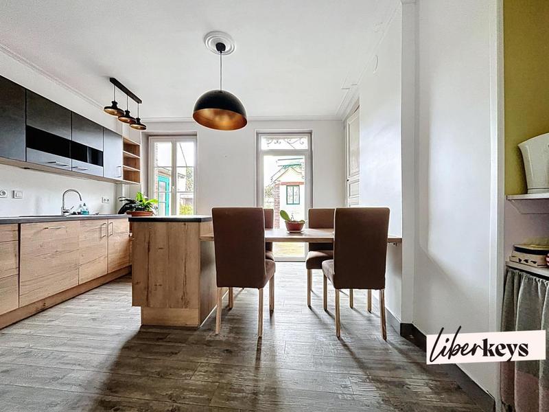 Maison de ville - 135 m² - 5 pièces