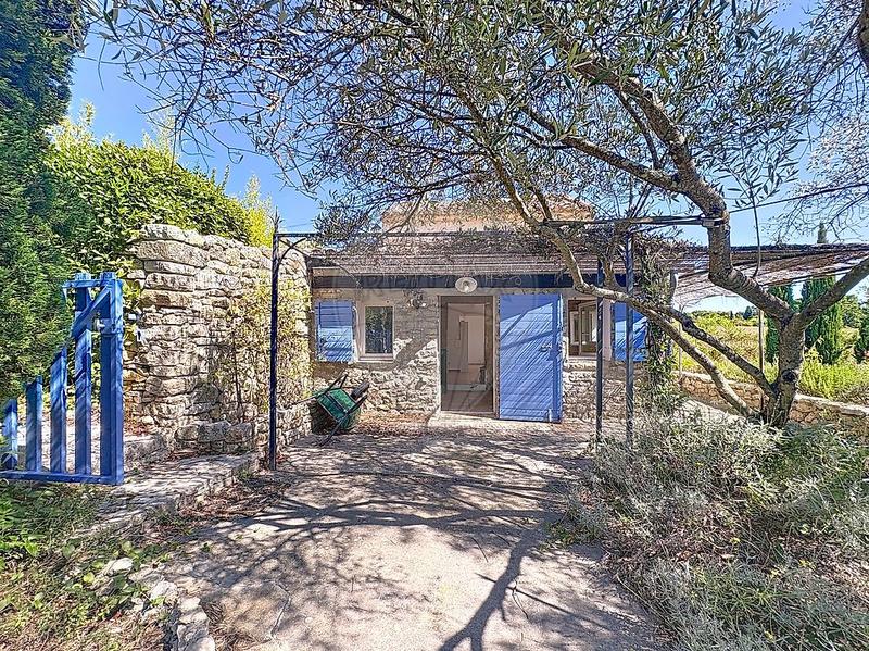 Propriété - 93 m² - 4 pièces