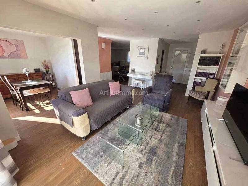 Maison - 98 m² - 4 pièces