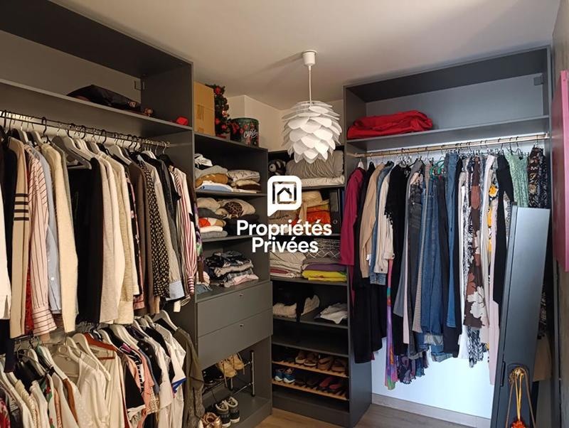 Maison - 159 m² - 6 pièces