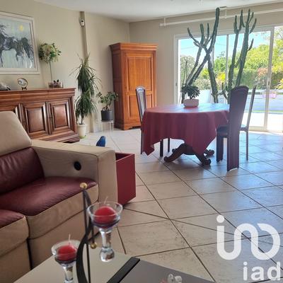 Maison - 185 m² - 6 pièces