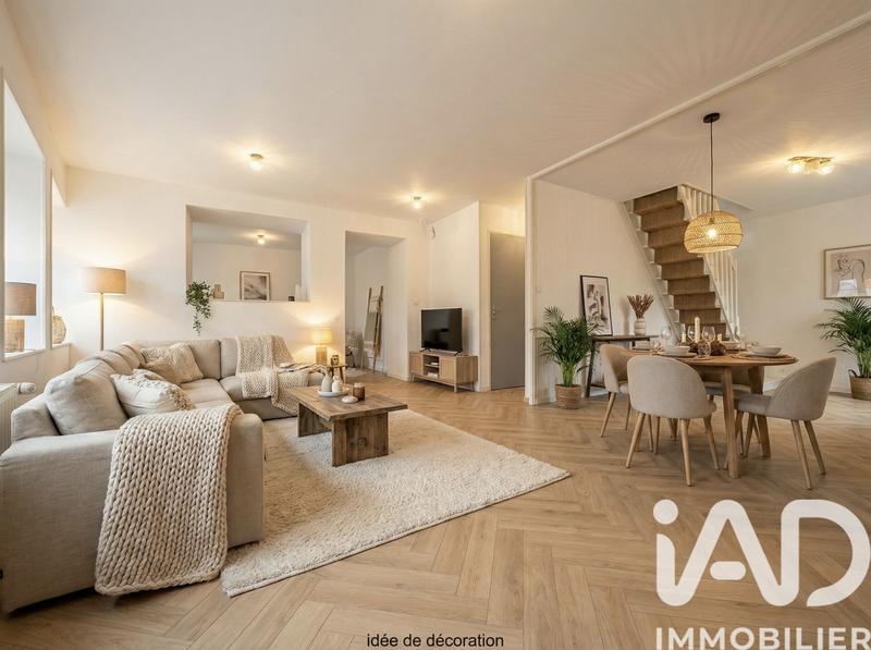 Maison - 90 m² - 3 pièces