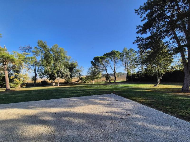 Maison - 137 m² - 5 pièces