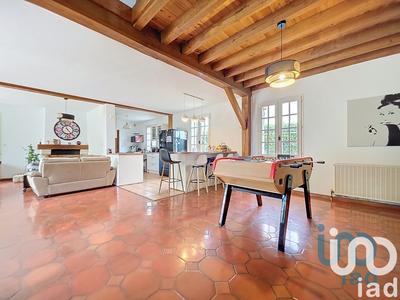 Maison - 228 m² - 8 pièces