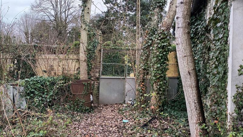 Terrain constructible - 210 m²