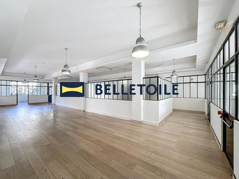 Bureau - 435 m²
