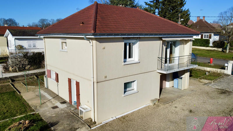 Maison - 106 m² - 4 pièces