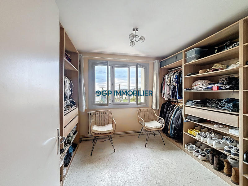 Maison traditionnelle - 133 m² - 5 pièces