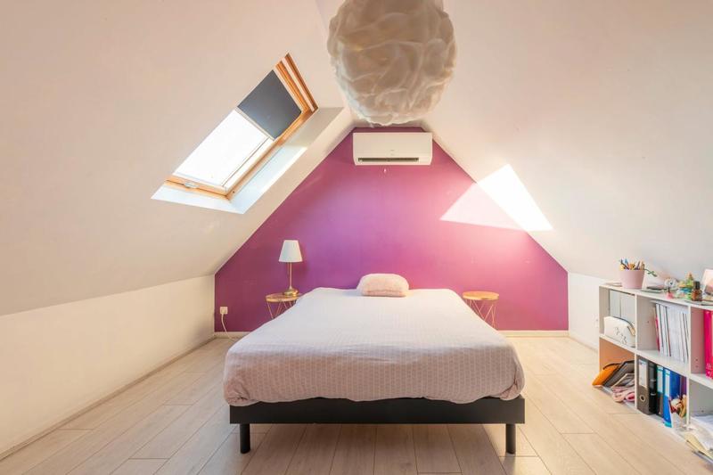 Maison - 202 m² - 8 pièces