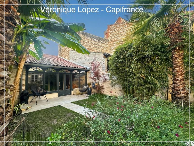 Maison bourgeoise - 266 m² - 7 pièces