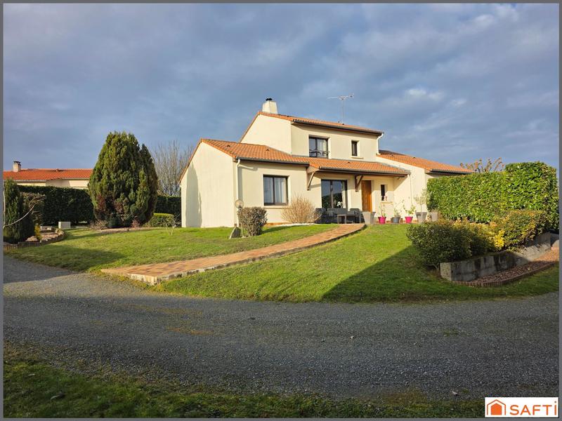 Maison - 97 m² - 4 pièces