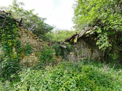 Ruine - 400 m²