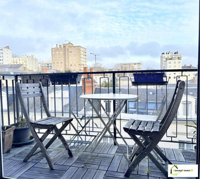 Appartement - 84 m² - 4 pièces