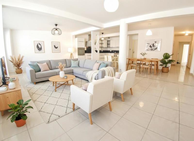 Appartement bourgeois - 176 m² - 4 pièces