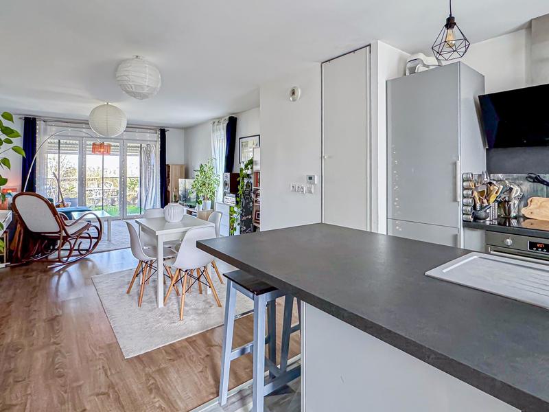 Appartement - 64 m² - 3 pièces