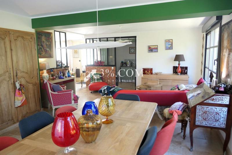 Maison - 200 m² - 8 pièces