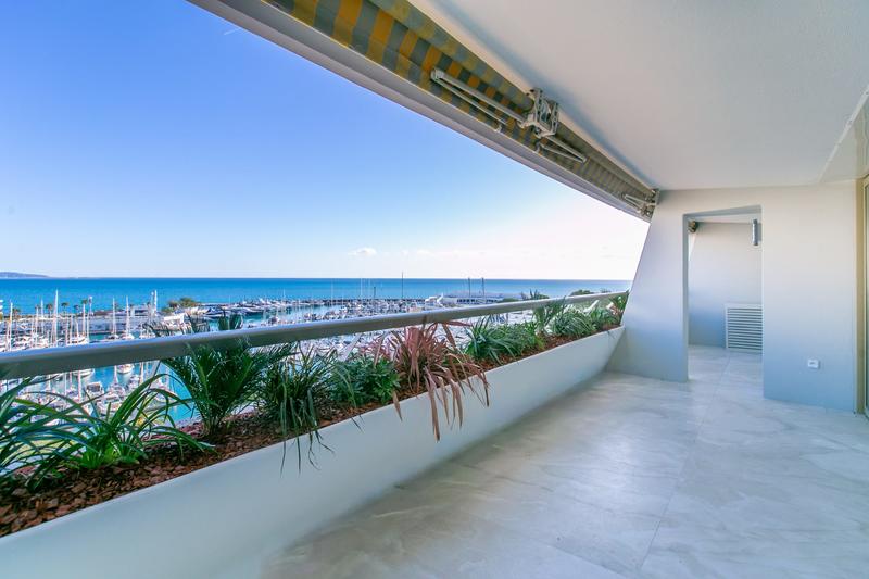 Appartement - 90 m² - 3 pièces