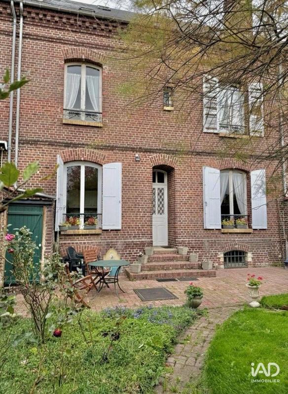 Maison - 176 m² - 10 pièces